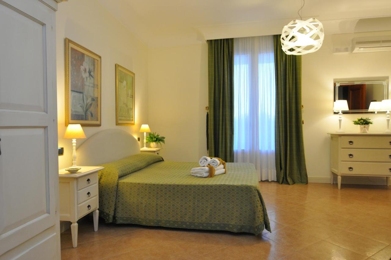 Villa Marcella Room Porto Cesareo Exterior photo